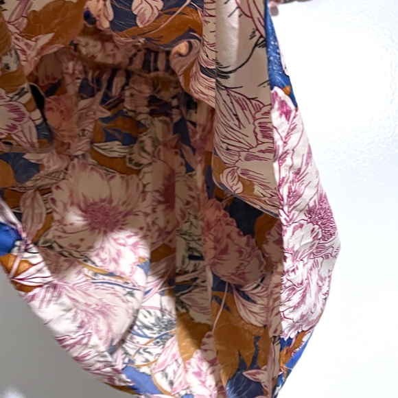 Band of the Free Floral Dress with Side Pockets - Picture 8 of 10